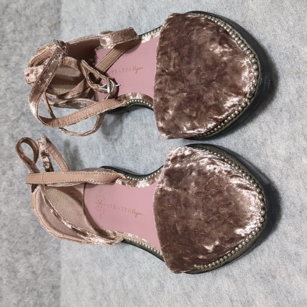 Free People x Farylrobin Velvet Florence Flats Size 7 - Picture 4 of 11